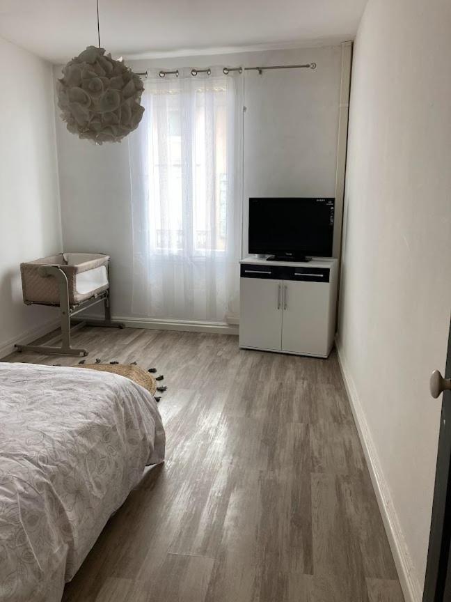 Bienvenue Chez Shiva Apartment Chateauneuf-du-Pape Luaran gambar